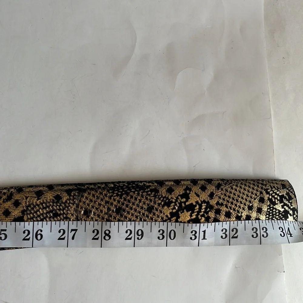vintage 80’s leather gold tone buckle belt